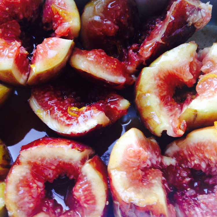 Recipe: Grilled Caramel Figs